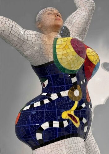 2026, Digital art metafisica del mutamento di una nana di niki de saint phalle